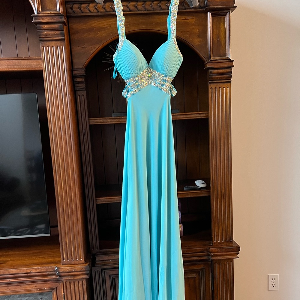 Blue prom/formal dress